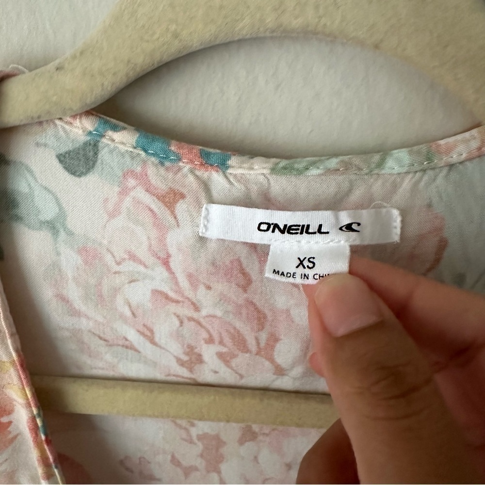 O’Neill Avila Top Ruffle Floral Front Tiel Size XS - Picture 6 of 12